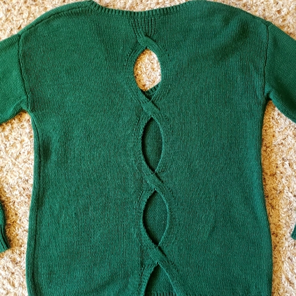 Harper Lane Sweater - Picture 3 of 5